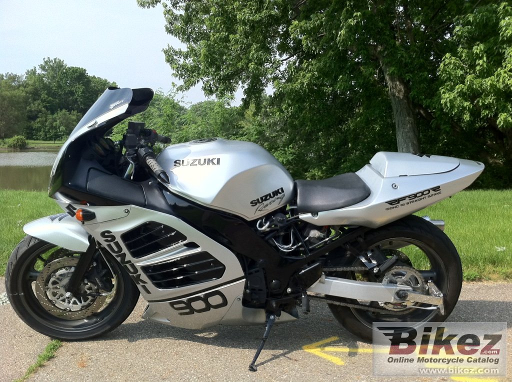 Big  rf 900 rs2 picture and wallpaper from Bikez.com
